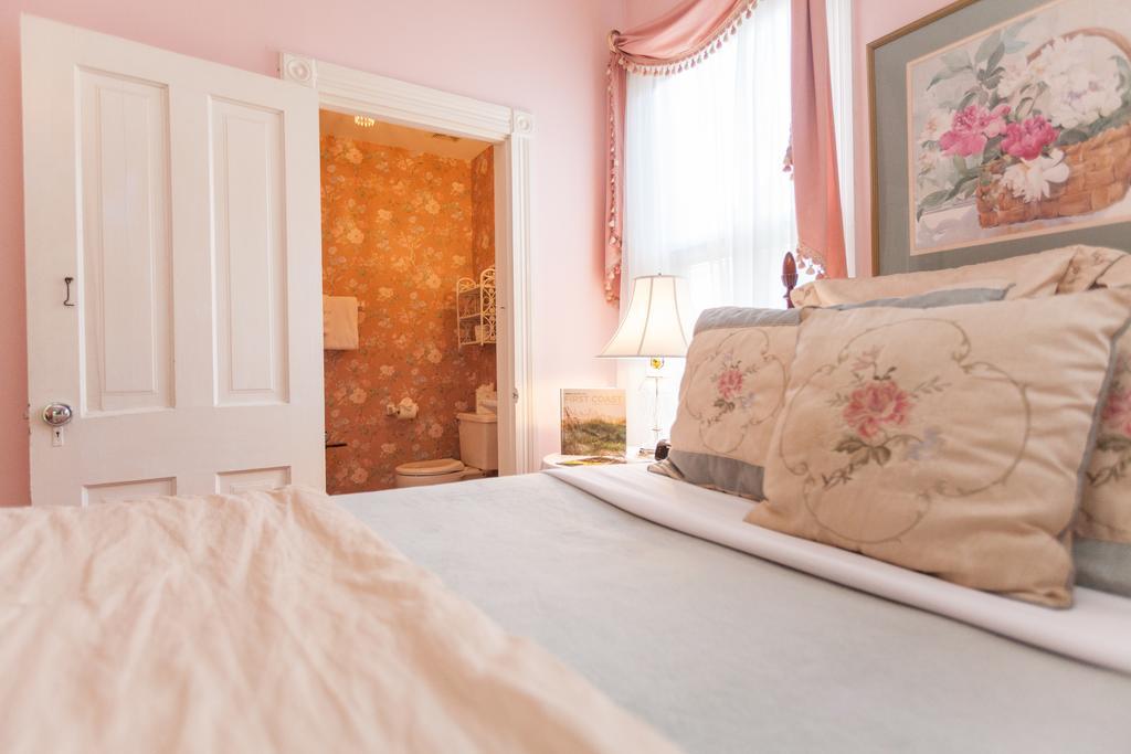 Alexander Homestead Bed And Breakfast St. Augustine Room photo